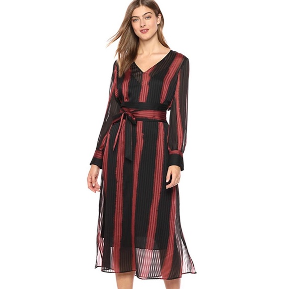 New BCBGMAXAZRIA Dress - Picture 4 of 8